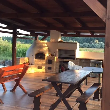 Sallai Vendeghaz Guest house Jaszszentlaszlo