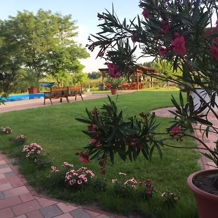 Guest house Sallai Vendeghaz *